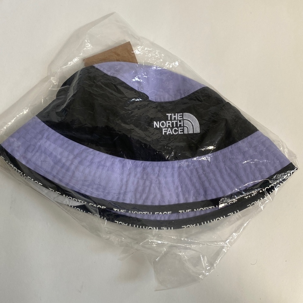 Purple and black Cypress bucket north face large extra large